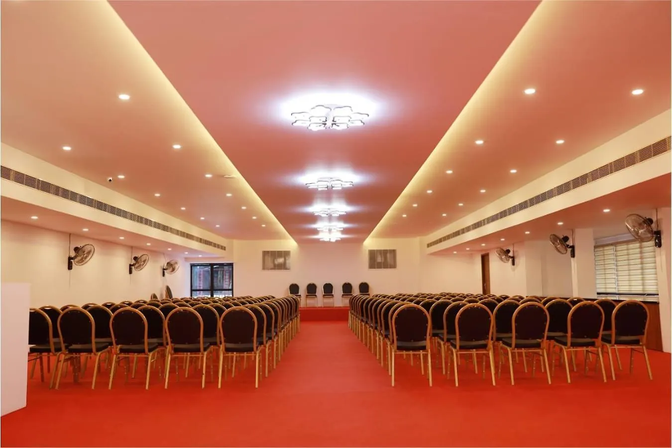 Pearl Residency Hotell Ayoor Indien